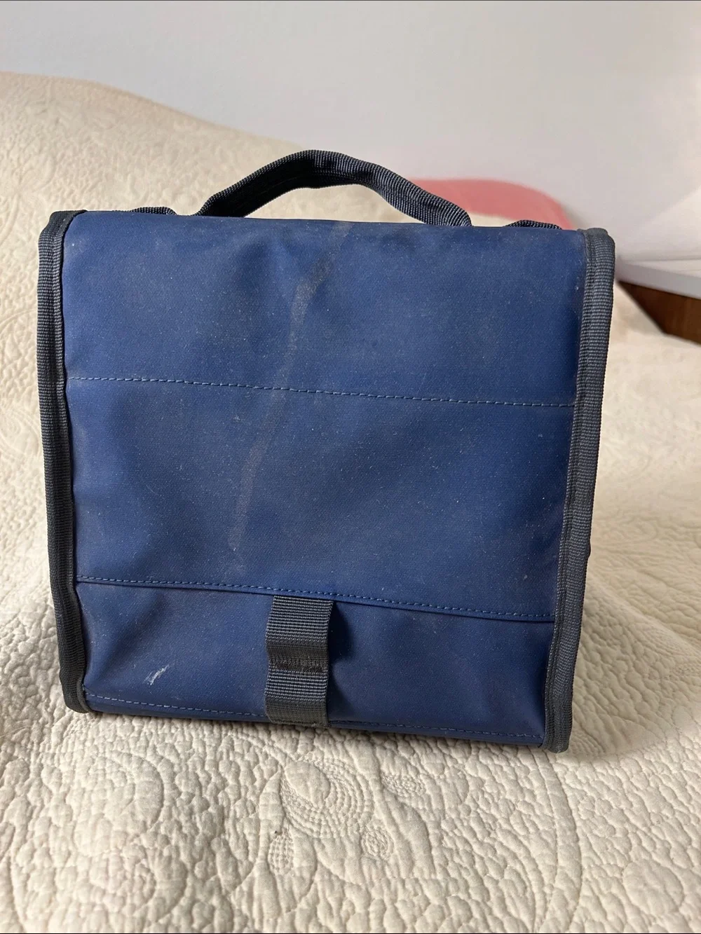 Yeti Navy Blue Insulated Lunch Bag Day Trip